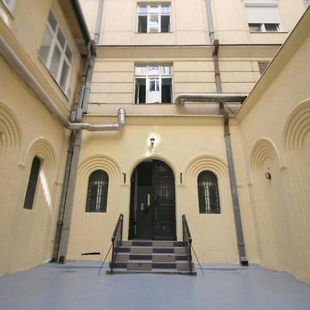 Studio Apartman Kocka Belgrad Zewnętrze zdjęcie