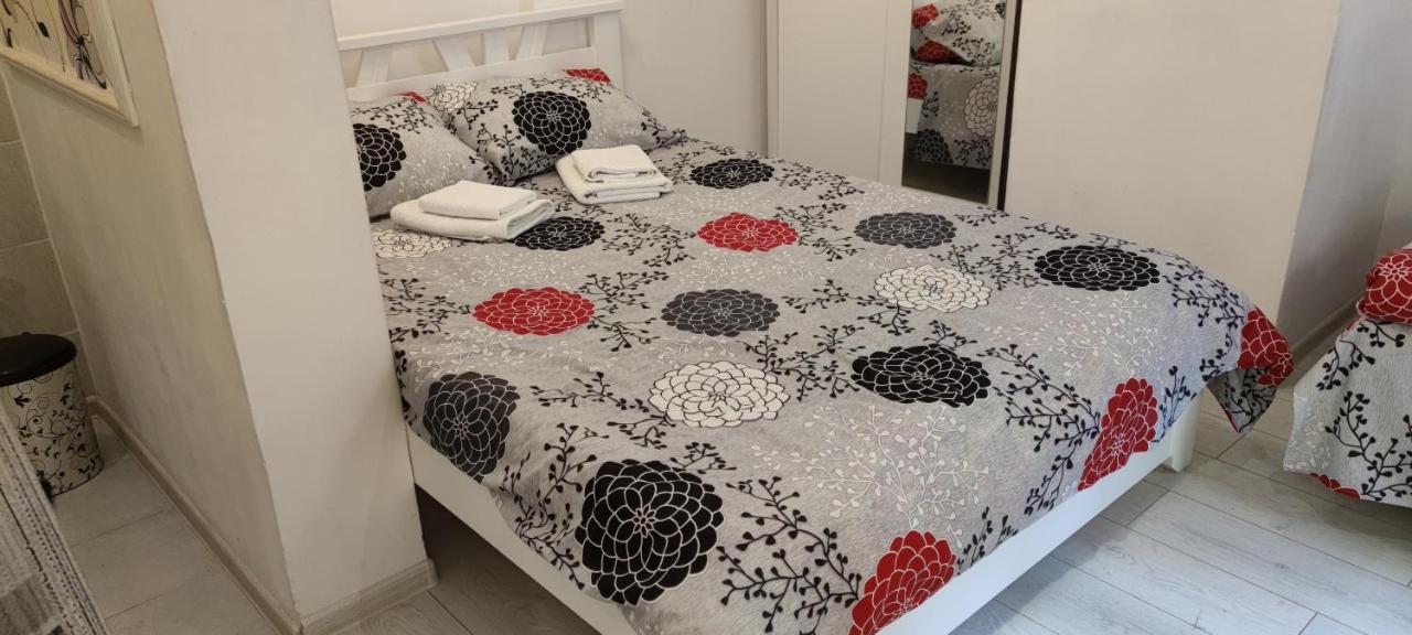 Studio Apartman Kocka Belgrad Zewnętrze zdjęcie