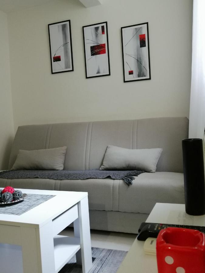 Studio Apartman Kocka Belgrad Zewnętrze zdjęcie