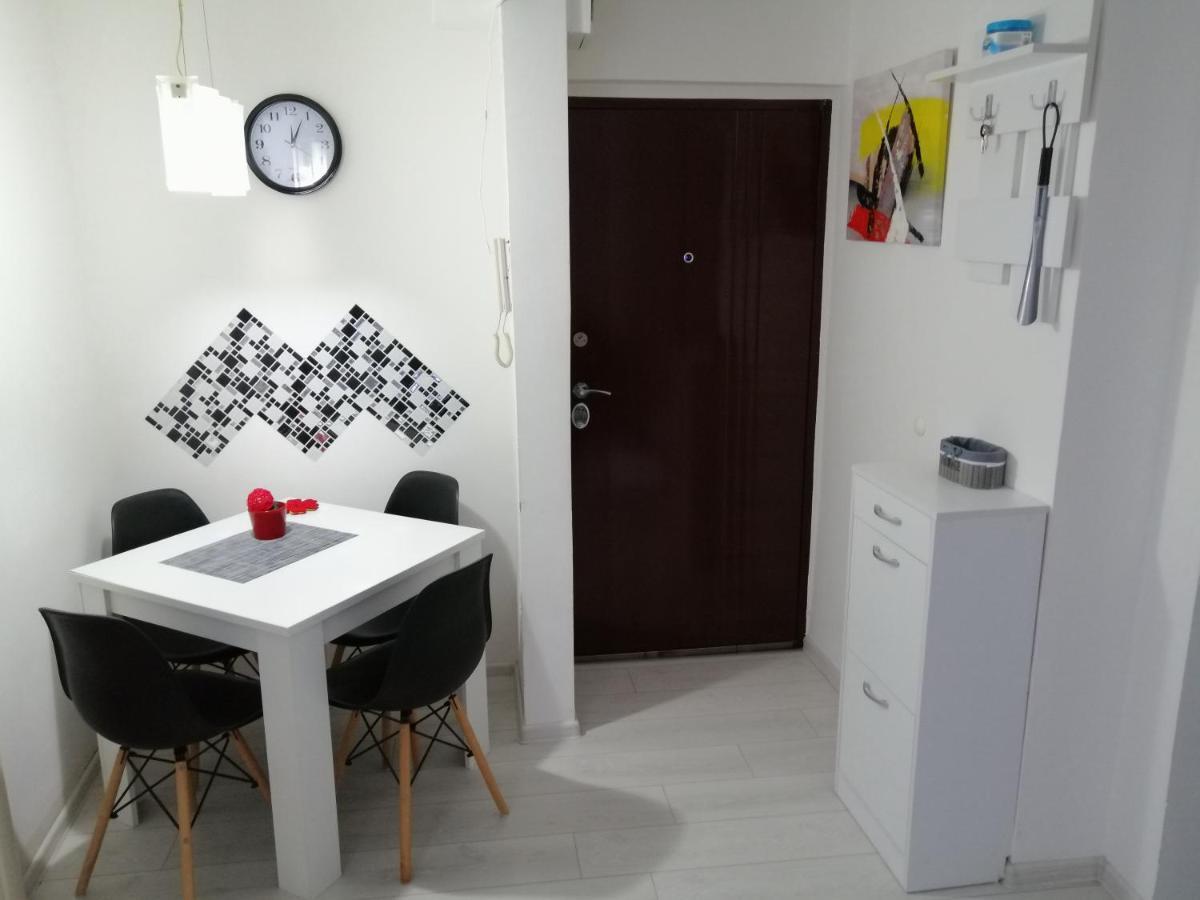 Studio Apartman Kocka Belgrad Zewnętrze zdjęcie