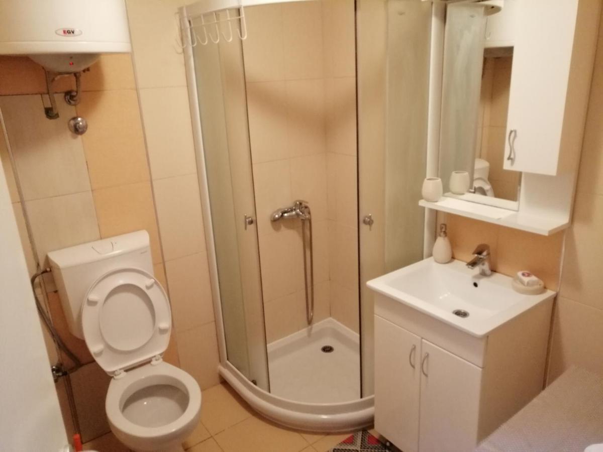 Studio Apartman Kocka Belgrad Zewnętrze zdjęcie